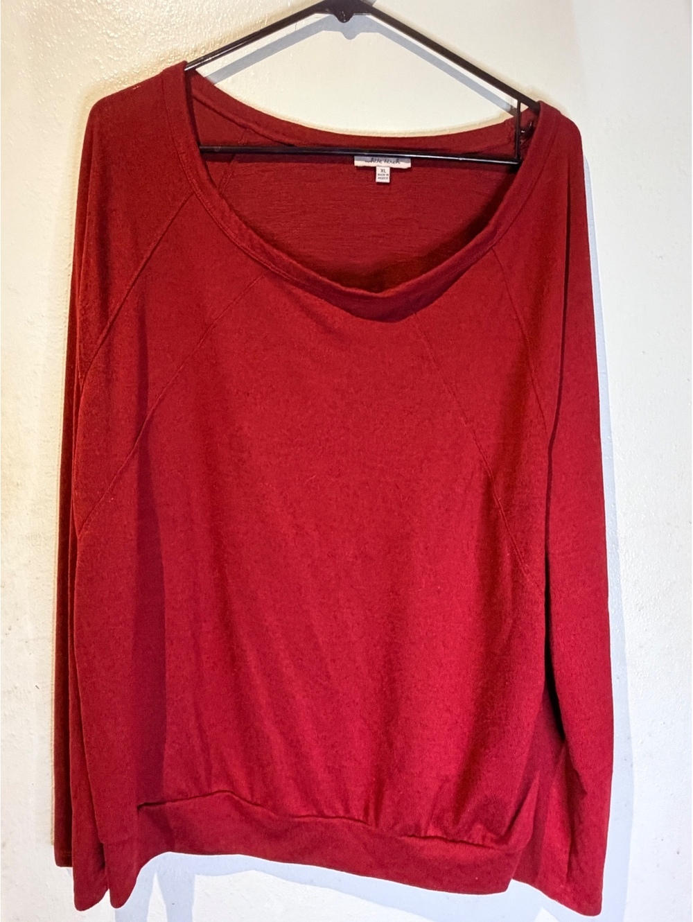 White Birch Women's Red Long Sleeve Pullover Sweater XL